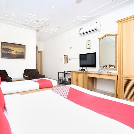 Hotel O Le Bon Ton Ludhiana Exterior photo